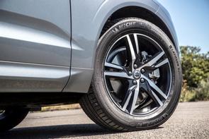 Volvo XC60 vs Kodiaq economy?