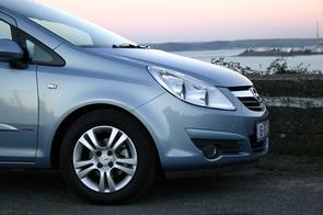 Thoughts on this 2006 Corsa?