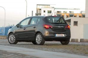 Looking to sell an Opel Corsa.