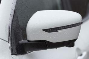 What's this light on my Qashqai?