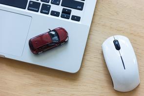 How should I price my car for sale?