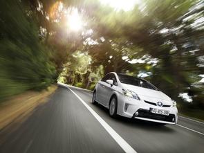 Thoughts on this Prius?