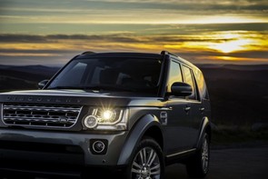 How much is a 141 Discovery 4 worth?