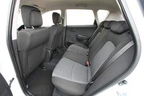 Can I replace my rear seat belt?