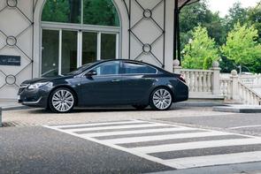 How powerful is a 151 Opel Insignia?