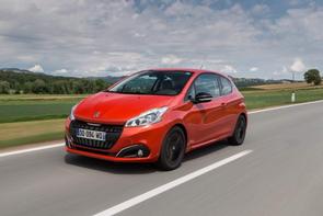 How often to change a Peugeot 208's belt?