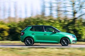 How long to fit a Fabia's belt?