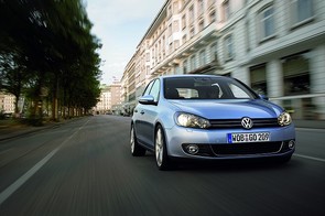 What is the rating for a 2008 Golf?