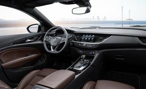 How do the Insignia's mirrors fold?