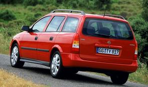 Belt or chain in an Opel Astra?