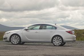 Belt or chain in a 2016 Insignia diesel?