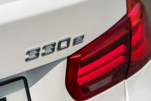 Can I buy a car with an Indian licence?