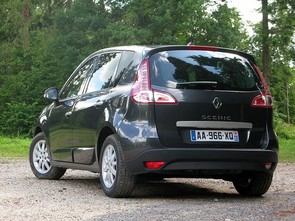 How much will I get for my Renault Scenic?