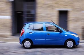 Does my Hyundai i10 have a chain or a belt?