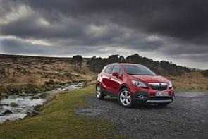 How to engage a Mokka's 4x4 system?