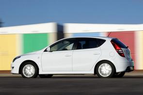 Belt or chain for 2012 Hyundai i30?