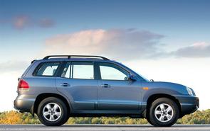Does my 2006 Santa Fe have a belt or chain?