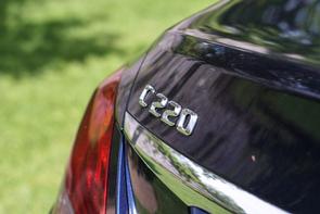 Is a C 220 bigger than a C 200?