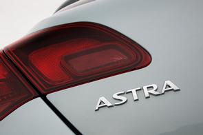 Belt or chain in my Astra?