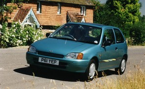 What size engine in the '98 Starlet?