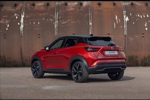 Does a 2020 Juke have a belt?