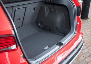 Can I tow a horse box with an Ateca?