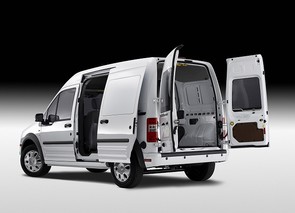 Which Transit Connect has three front seats?