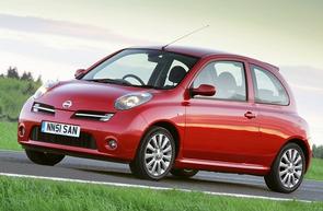 Belt or chain in a 2006 Micra 1.2?