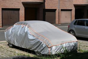 Can I sell a car that is off the road?