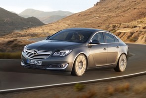 What's the top-spec 2013 Insignia?