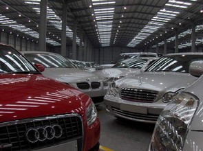 What companies do private leasing?