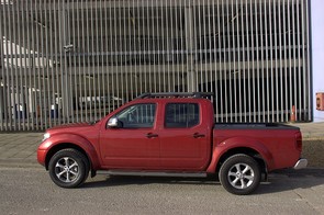 What is the value of a 2008 Navara?