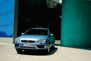 What would an 06 Focus sell for?