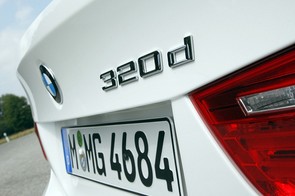 What is a 2010 BMW 320d worth?