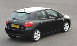 Should I change my UK car to Irish plates?