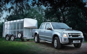 Best 4x4 for towing a horse box?