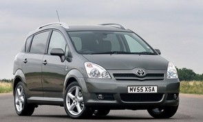 Can I sell a car with an English number plate?