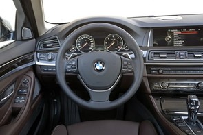 Manual or auto BMW 5?