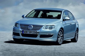 Does the 2010 Volkswagen Passat give trouble?