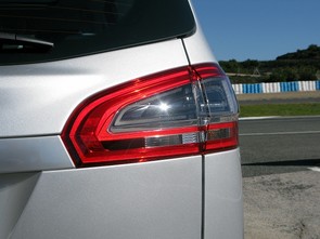 Is this Ford S-Max too expensive?