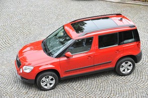 Which comfy car for under €10,000?
