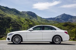 How much is a 2014 Mercedes C-Class worth?