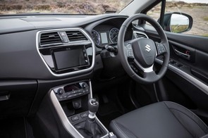 Which Suzuki suits a swivel seat?