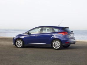 Thinking of buying a 2017 Focus...