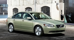 Looking to trade in my Volvo S40...
