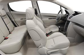 Are the 207's seats interchangeable?
