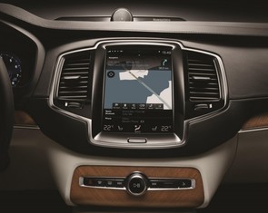 Can I use my smartphone apps via the car?