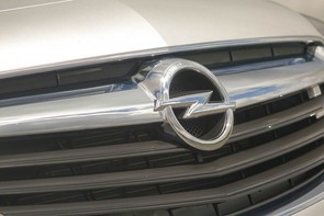 What extras does an SRi have?