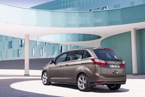 Best seven-seater for €18,000?