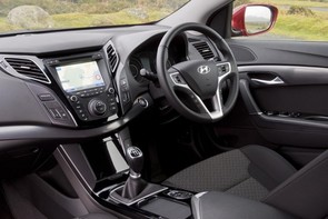 Can I charge my i40 through cigarette socket?